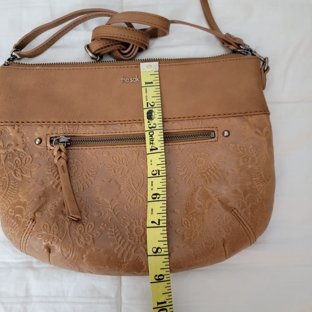 The Sak Oleta Leather Embossed Crossbody Bag Tobacco Brown - Picture 4 of 11
